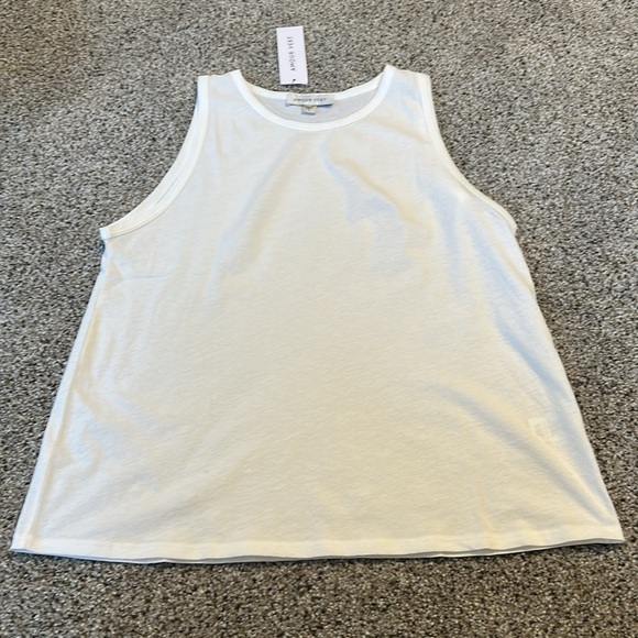 Amour Vert Jillian 100% Organic White Cotton Tank, Large - Picture 8 of 10